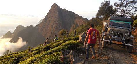 Camping Kolukkumalai Jeep Safari Munnar Cottages Resorts