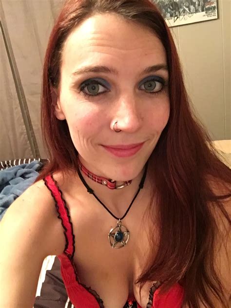First Time Getting Fisted 16 Nude Pics XHamster