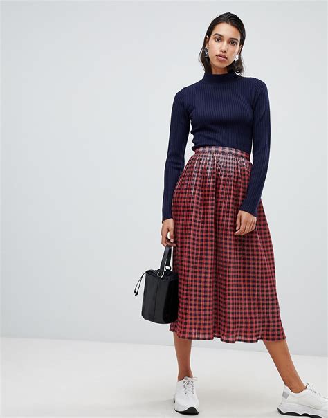 Kate Middletons Plaid Midi Skirt December 2018 Ps Fashion