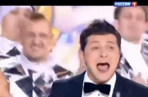 Volodymyr Zelensky Balla Sulla Tv Russa A Capodanno Nel Dago