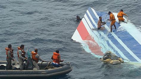 Crash Du Vol Rio Paris Air France Et Airbus Devant La Justice Les Echos