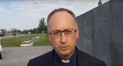 Il Senso Della Presenza Nella Riflessione Di Padre Antonio Spadaro