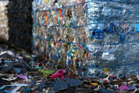 Czy każdy rodzaj plastiku można poddać recyklingowi