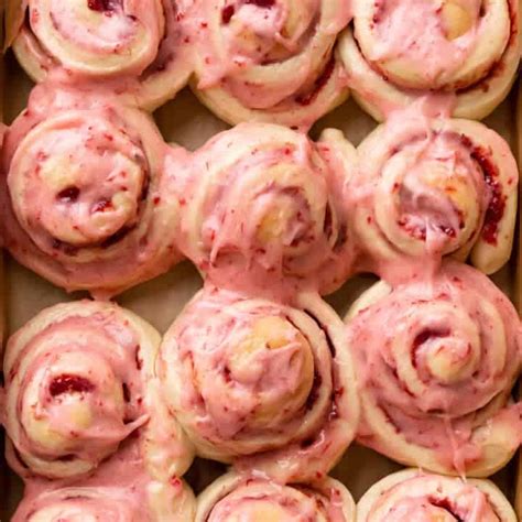 Strawberry Cinnamon Rolls Cambrea Bakes