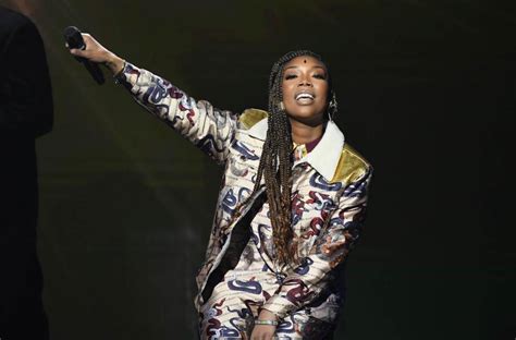 Brandy To Reprise Role As Cinderella In New Descendants Movie