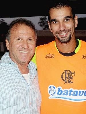 Rio Verde Anuncia Contrata O Do Meia L O Medeiros Ex Flamengo