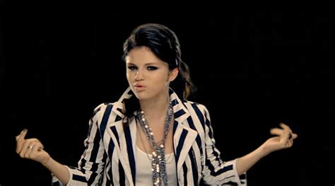 Selena Gomez Tell Me Something I Dont Know [720p Ai Upscaled] V2