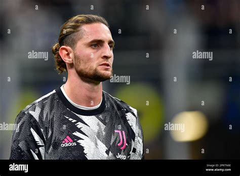 Milano Italy Th Apr Adrien Rabiot Of Juventus Is Warming Up