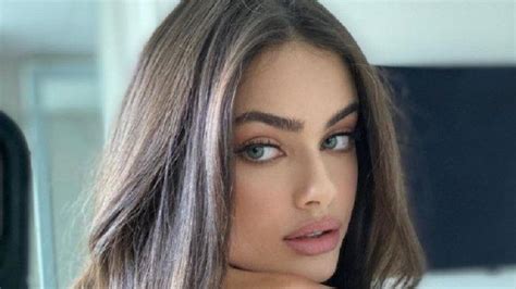 Profil Yael Shelbia Model Dan Tentara Israel Yang Dinobatkan Sebagai