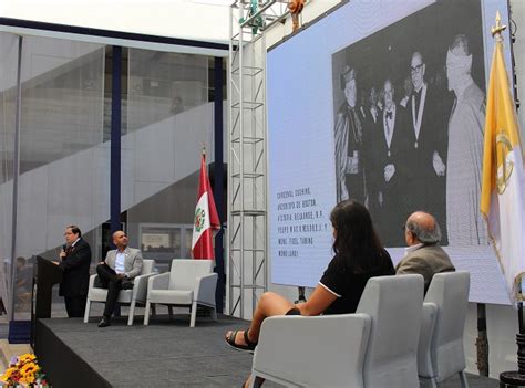 Ceremonia Los A Os De La Fci Facultad De Ciencias E Ingenier A