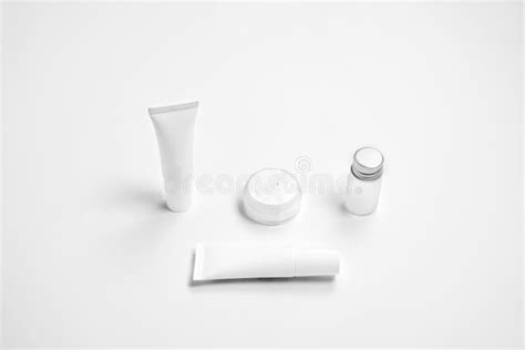 Mockup Of Cosmetic Cream Bottle Blank Label Package And Ingredients On