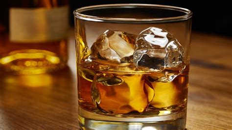 Beneficios del whiskey Por qué es bueno para la salud