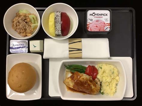 Cathay Pacific Economy Premium Economy Meals Inflight Feed