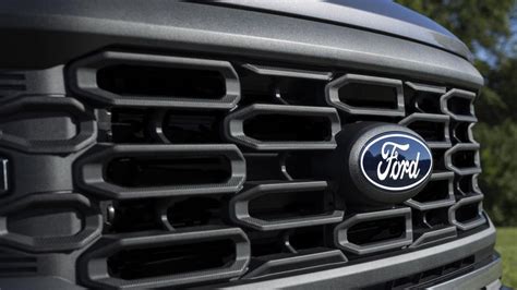 Ford Blue Oval Logo Has Changed as F-150 Debuts a Simpler Version