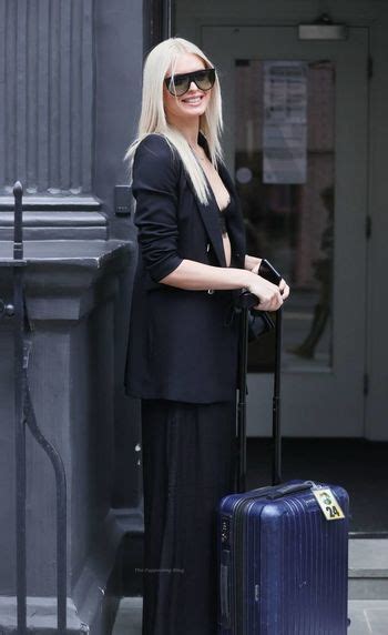 Emily Feld Emily Feld Viki Winki Nude OnlyFans Photo The Fappening Plus