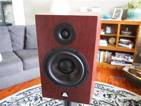 New Lsa Signature High Performance Bookshelf Speakers Photo