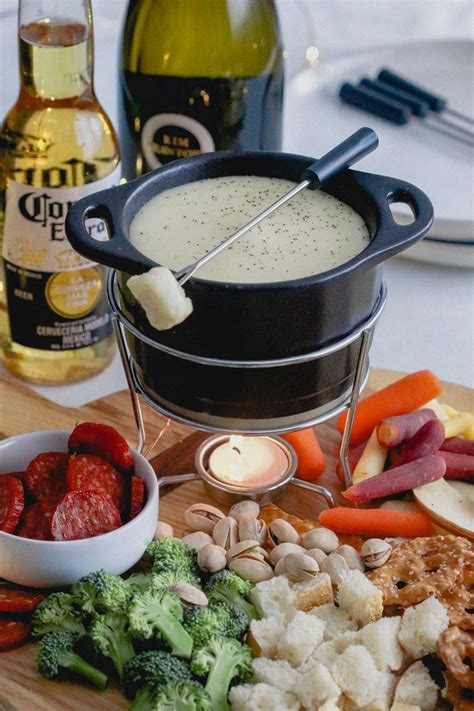 Easy Swiss Fondue Recipe Easy Swiss Fondue Recipe Fondue Recipes