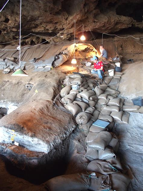 Worlds Oldest Bed Archeologists Discover Traces Of Mattress Used In