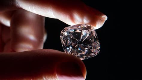 8 Of The Most Famous Cursed Gems From Around The World Because All That