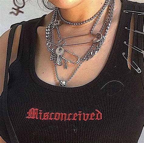 𝖿𝗂𝗇𝖽 𝗆𝖾 𝗁𝗎𝗇𝗇𝗂𝖾𝖻𝗎𝗆 ♥︎ Edgy Jewelry Grunge Jewelry Cute Jewelry