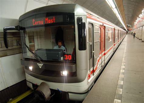 Metro b praha aktuálně