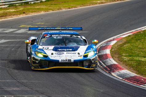 Première Victoire En Course Pour La Ferrari 296 Gt3 Autohebdo