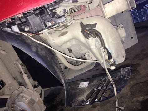 Новые подкрылки — Peugeot 307, 1,6 л., 2006 года | своими руками | DRIVE2