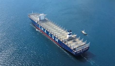 Le géant CMA CGM annonce son arrivée surprise au port de Lyon pour le