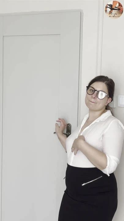 Would You Like To Fuck Me Boss Amateur Amateur Porn Feat Beauty And The Other One Xhamster