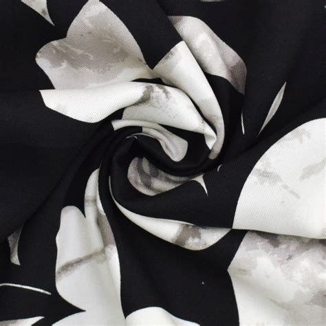 Viskose Twill Marble Flowers Grau Stoffe Hemmers