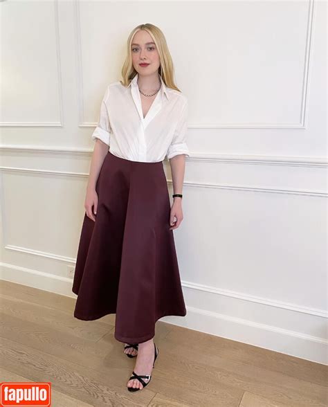 Dakota Fanning Dakotafanning Nude Photo 1 Fapullo