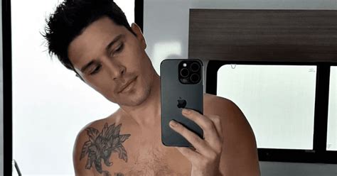 9 1 1 Lone Star S Ronen Rubinstein Drops STEAMY Nude Pic Instinct Magazine