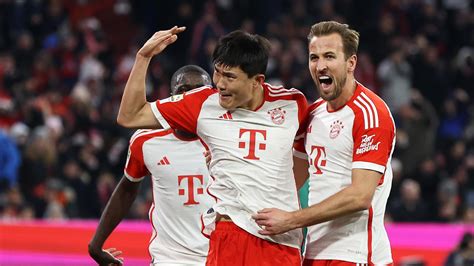 FC Bayern München feiert klaren Heimsieg gegen VfB Stuttgart und bleibt