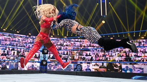 Carmella laying out Sasha Banks : r/SashaBanksHumiliation