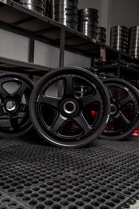 Brixton Forged Tr Carbon Wheel Images Brixton Forged