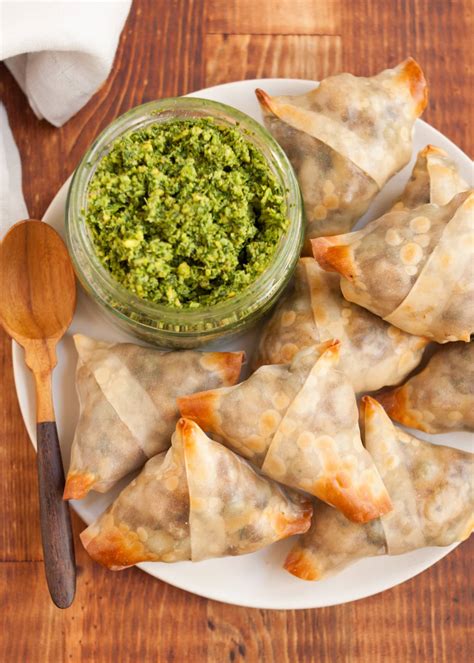 Recipe Crispy Baked Samosas With Potatoes And Peas Kitchn