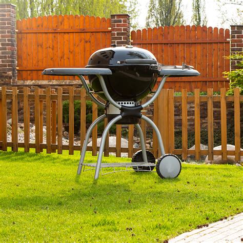 Quel Barbecue Charbon Choisir Kettle Vs Tonneau Et Kamado Blog BUT