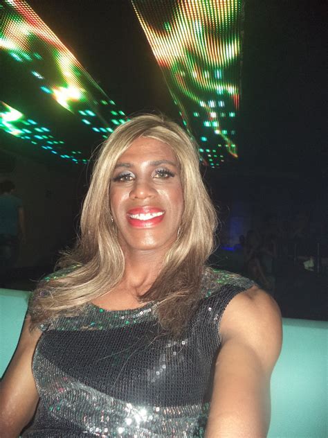 Vanessa Souza Crossdresser Noite Rainha Cross 19 De Dezembro 2015 Na