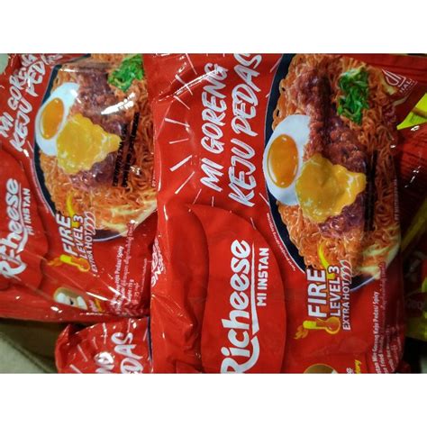 Jual Richeese Mie Goreng Keju Pedas Level Shopee Indonesia