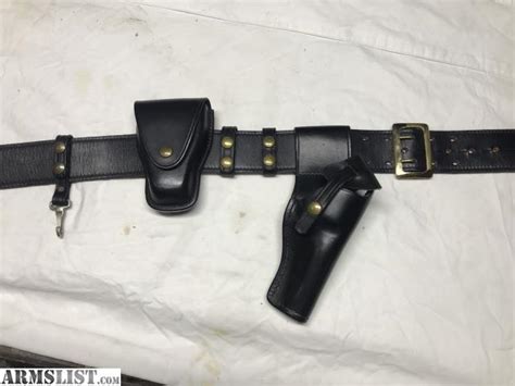 ARMSLIST - For Sale: Vintage Police Duty Belt w/Holster