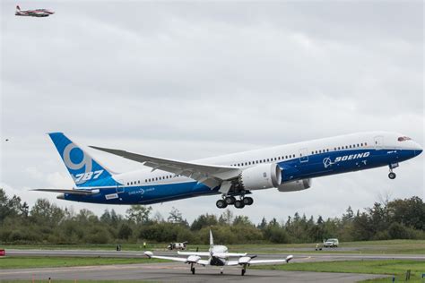 American Airlines Recibe Su Primer Boeing