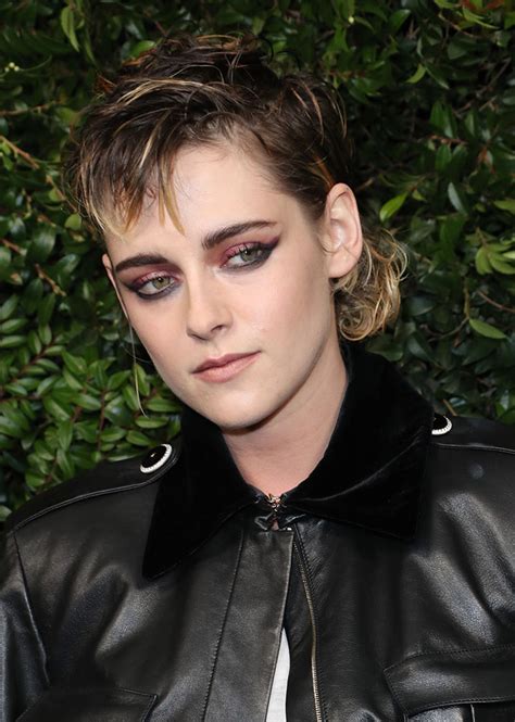 Kristen Stewart Hairstyles The Ultimate Inspo For Versatility With