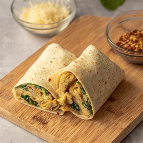 Mealime - Scrambled Egg, Spinach & Parmesan Breakfast Wrap