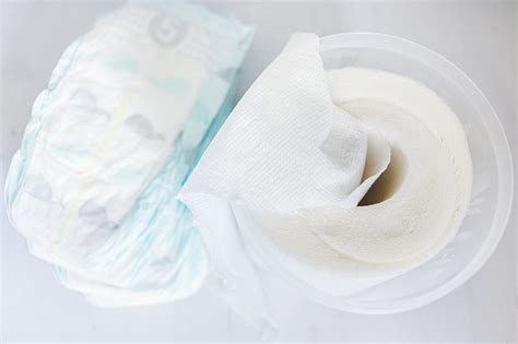 Homemade Wet Wipes Cheap And Perfect For Sensitive Skin