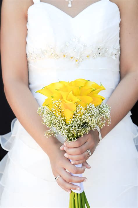 Yellow Calla Lily Bouquets