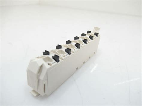 Schneider Electric TM5ACTB12 Modicon TM5, Terminal Block, 12-Pin ...