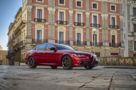 Photo Alfa Romeo Giulia Ii Turbo Ch At Q Berline