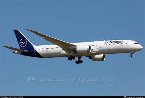 D ABPD Lufthansa Boeing 787 9 Dreamliner Photo By Marvin Knitl ID