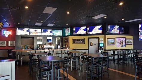 Tie Breakers Sports Bar And Grill Greenville Restaurant Reviews