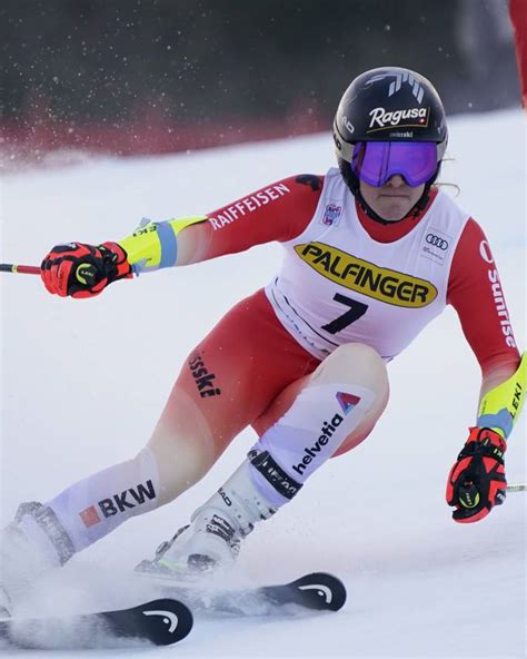 Lara Gut Behrami F Hrt Als Dritte Im Riesenslalom Aufs Podest